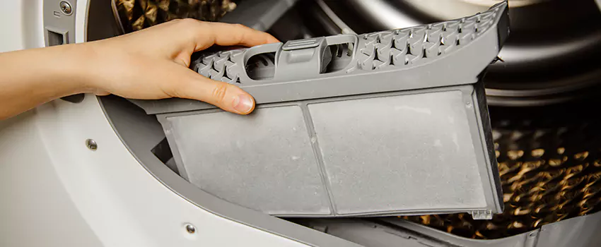 Signs Of A Clogged Dryer Lint Trap in Monterey, California